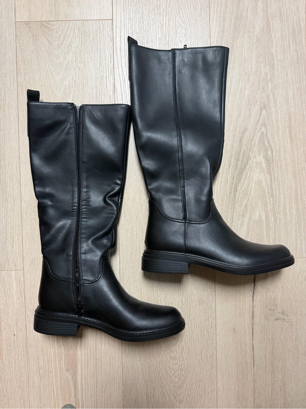 Naturalizer tall black faux leather boots, women’s size 9